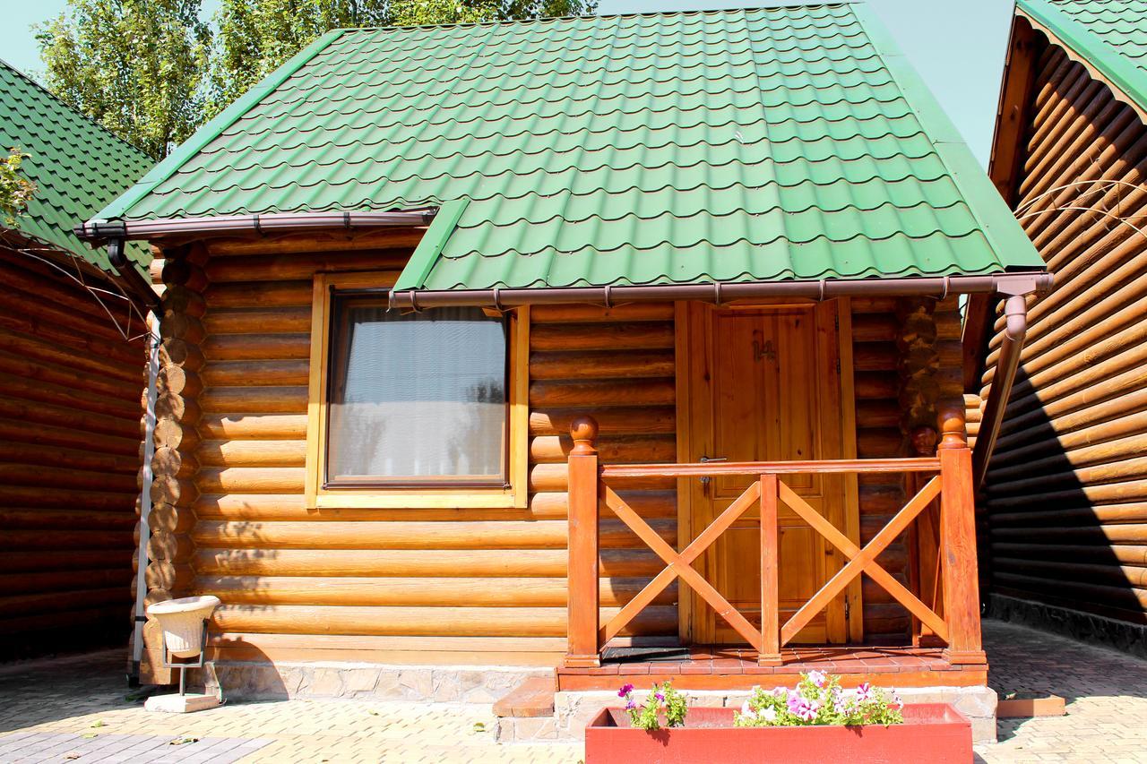 Gostiniy Dvor Non-Stop Hotel Kherson Exterior photo